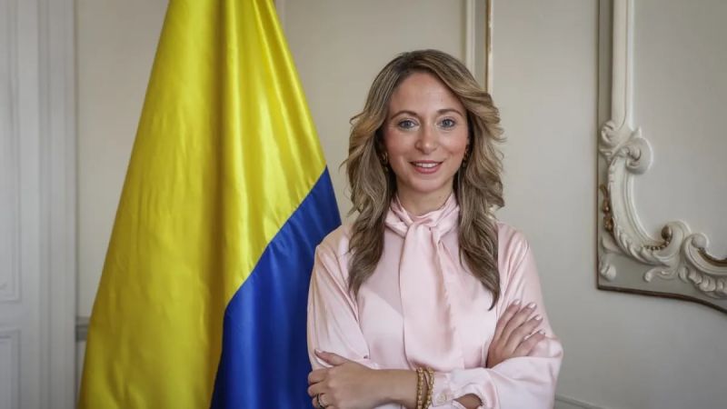 Julia Cristina Daza Noguera asume dirección de Biblioteca Nacional
